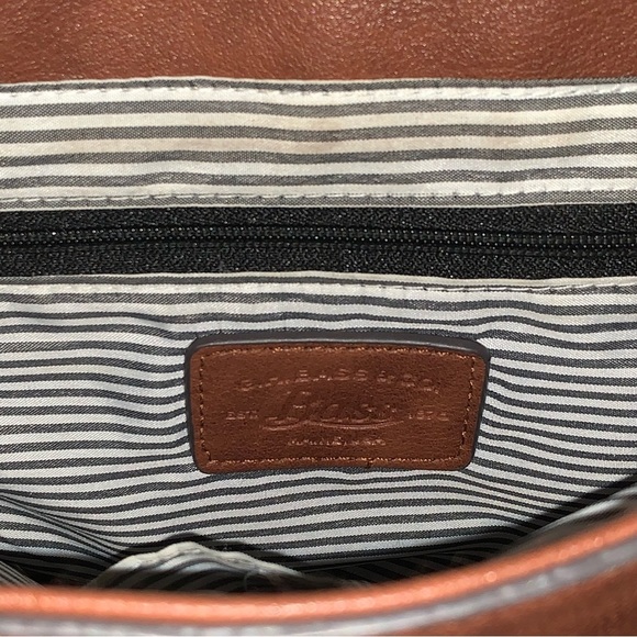 G. H. Bass & Co. Crossbody Bag - Picture 3 of 4